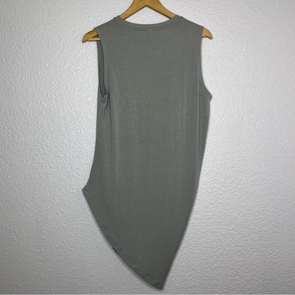 Athleta Cloudlight Restore Tank Light Sage Green Medium - Picture 4 of 8